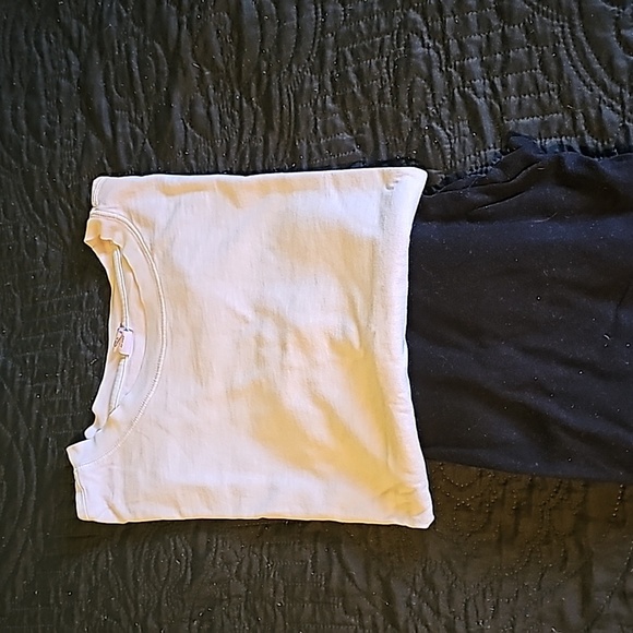 Old navy big kids shirt and leggings - Picture 1 of 5